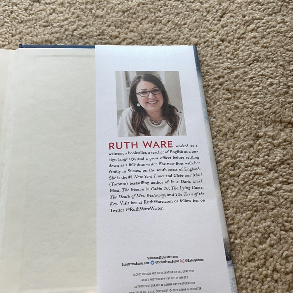 Book- One By One Ruth Ware - Picture 3 of 4
